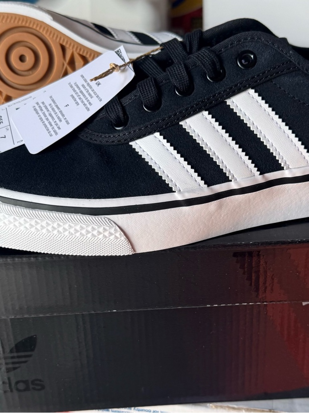 ADI Ease Adidas Black & White Canvas Skate Sneaker Men’s 7.5 or women’s 8.5